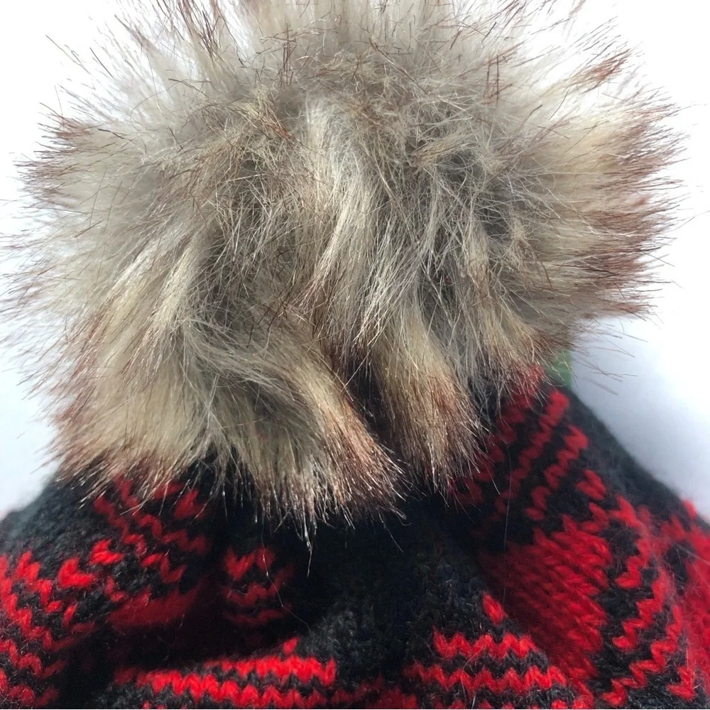 NWT holiday check winter beanie Pom Pom dog hat S/M